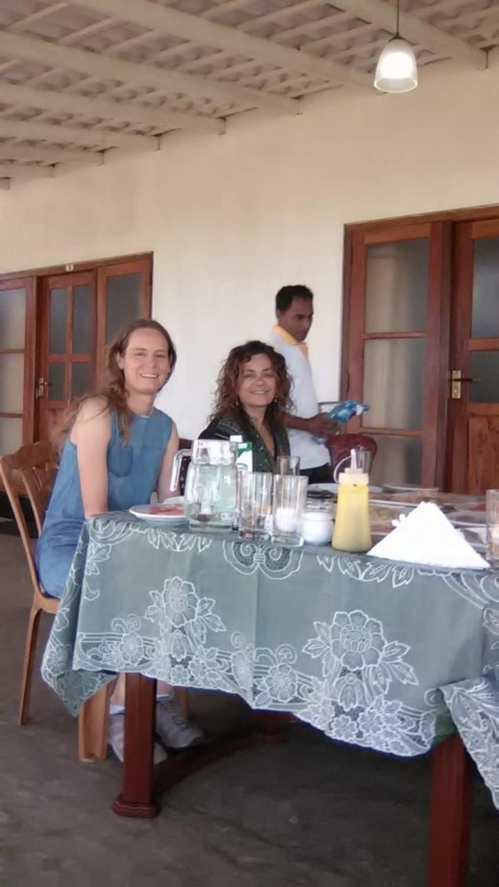 Sea View Resort Galle Extérieur photo